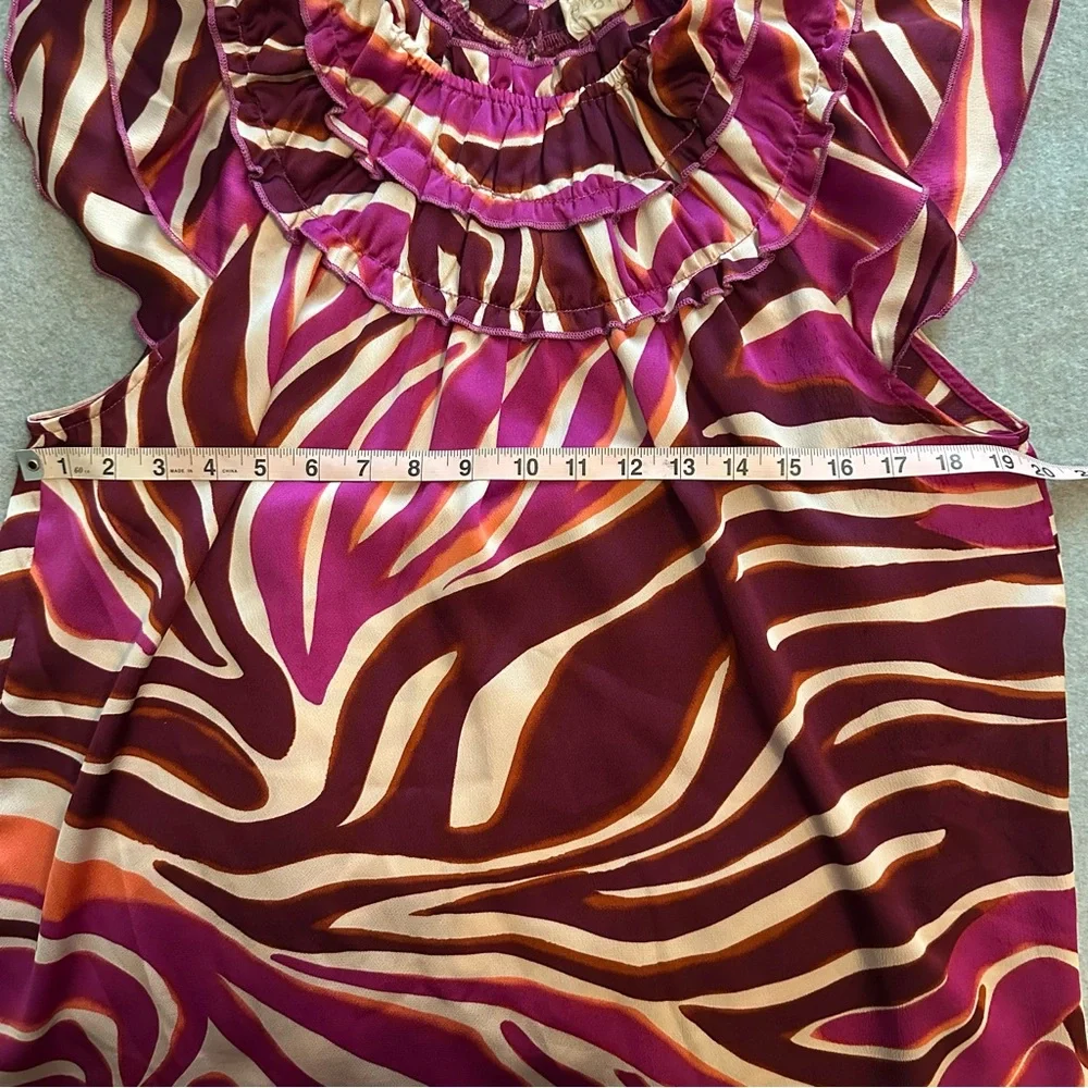 Bibi Showstopper Fuchsia Animal Print Flutter Sleeve Top size L - Picture 5 of 6